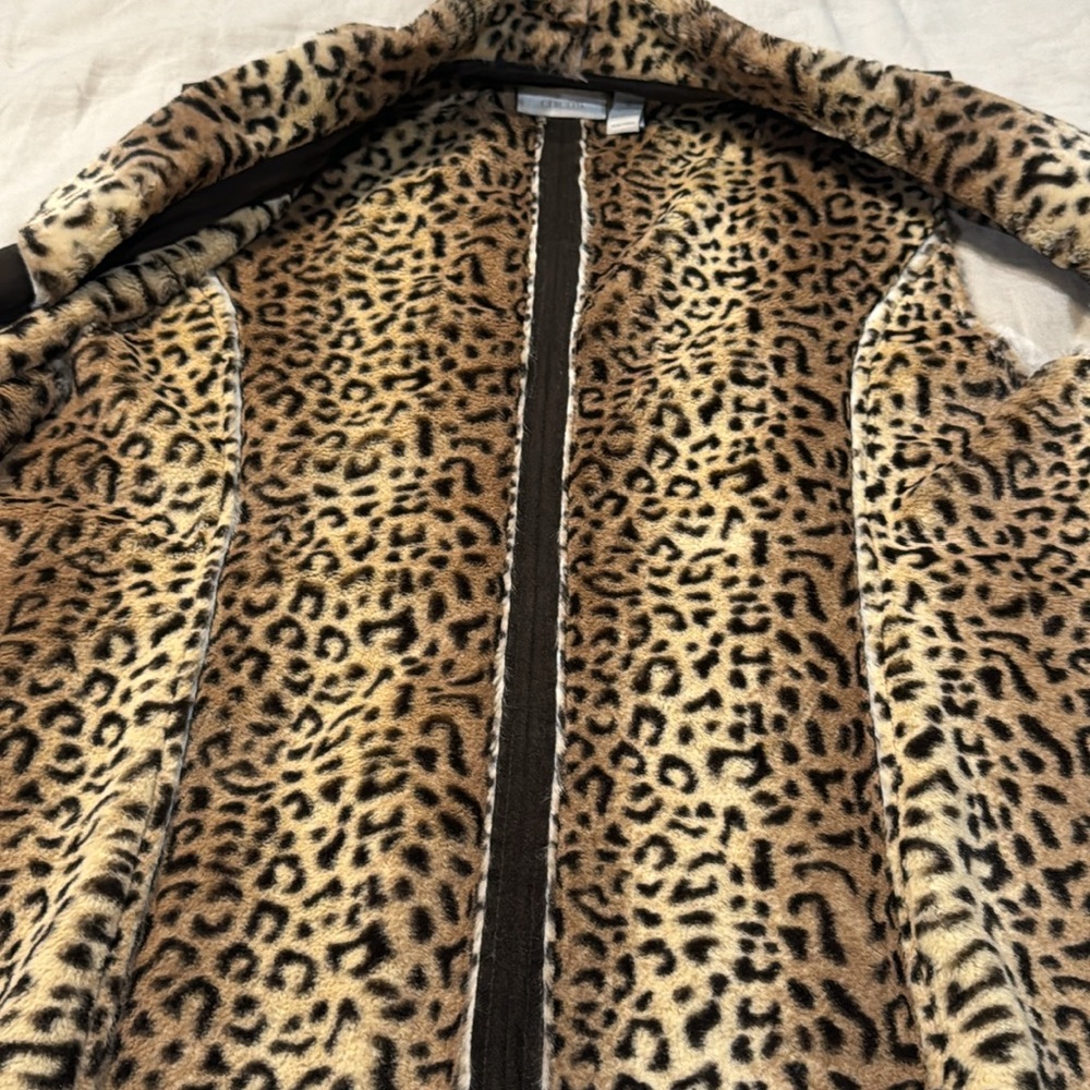 Leopard Print and Brown Vest - Picture 5 of 8